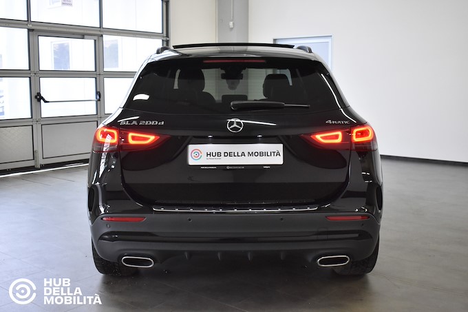 MERCEDES-BENZ GLA 200 d Automatic 4Matic Premium